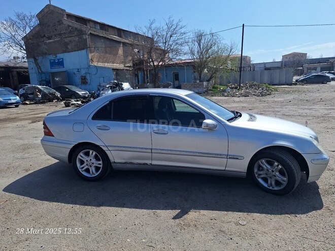 Mercedes C 240 2000, 530,000 km - 2.6 l - Bakı