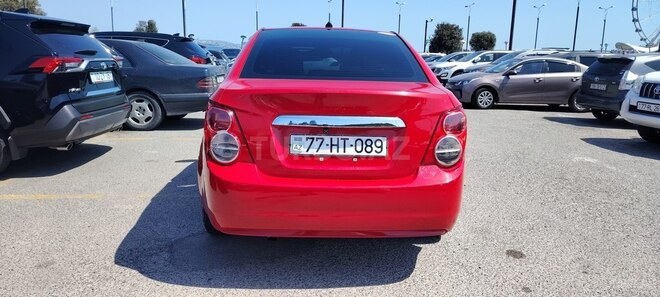 Chevrolet Aveo-4
