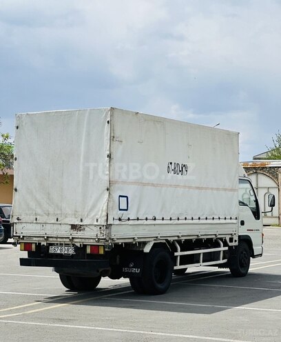 Isuzu NKR 55 L 2008, 300,000 km - 2.8 л - Naxçıvan