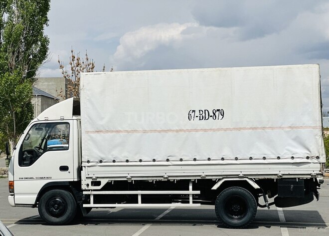 Isuzu NKR 55 L 2008, 300,000 km - 2.8 л - Naxçıvan