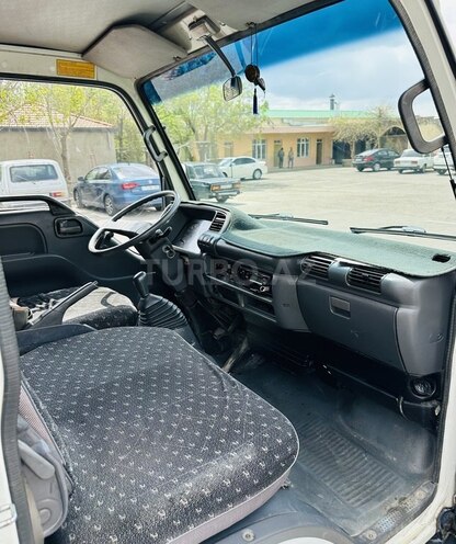 Isuzu NKR 55 L 2008, 300,000 km - 2.8 л - Naxçıvan