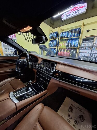 BMW 760 2012, 257,000 km - 6.0 l - Bakı