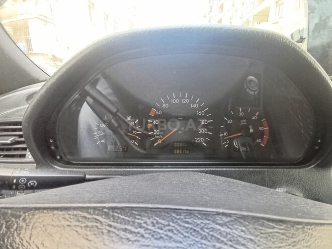 Mercedes C 220 d 1998, 685,156 km - 2.2 л - Bakı