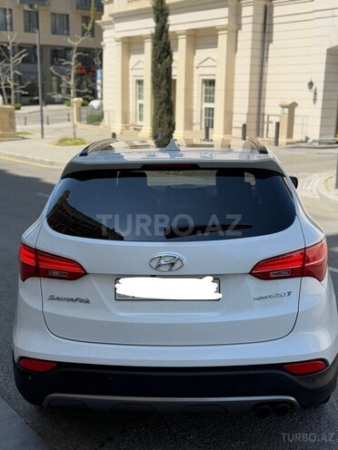 Hyundai Santa Fe-3