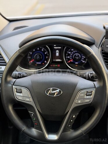 Hyundai Santa Fe-14