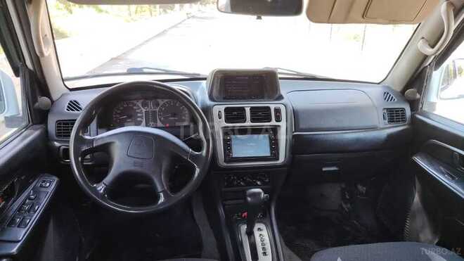 Mitsubishi Pajero io 1999, 121,000 km - 2.0 l - Bakı
