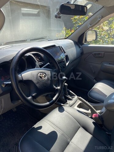 Toyota Hilux 2011, 454,768 km - 2.5 l - Bakı