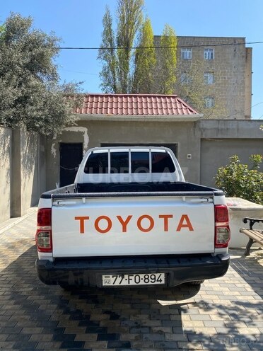 Toyota Hilux 2011, 454,768 km - 2.5 l - Bakı
