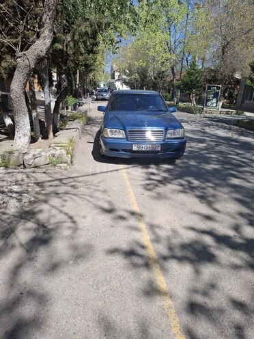 Mercedes C 240 1998, 276,000 km - 2.4 л - Sabirabad