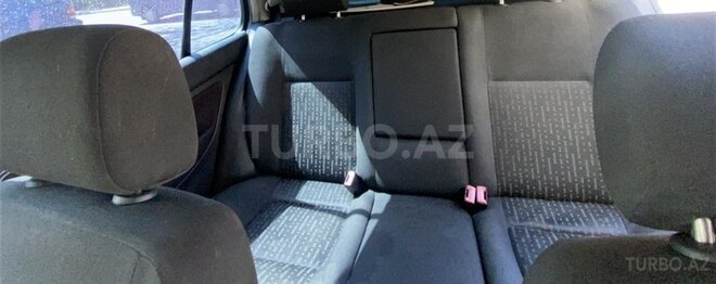 Volkswagen Golf 2003, 365,740 km - 1.6 l - Bakı