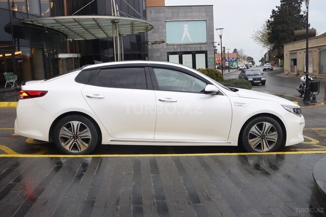 Kia K5-7