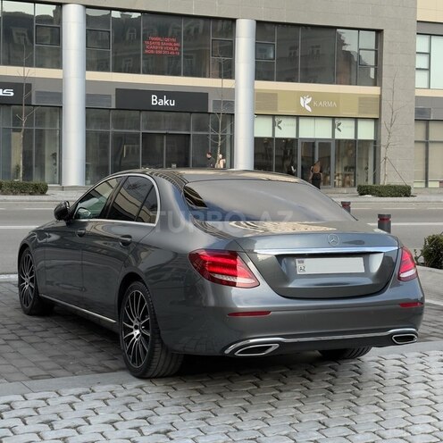 Mercedes E 220 d 2016, 145,000 km - 2.0 l - Bakı
