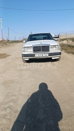 Mercedes E 230 1990, 350,000 km - 2.3 l - Bakı
