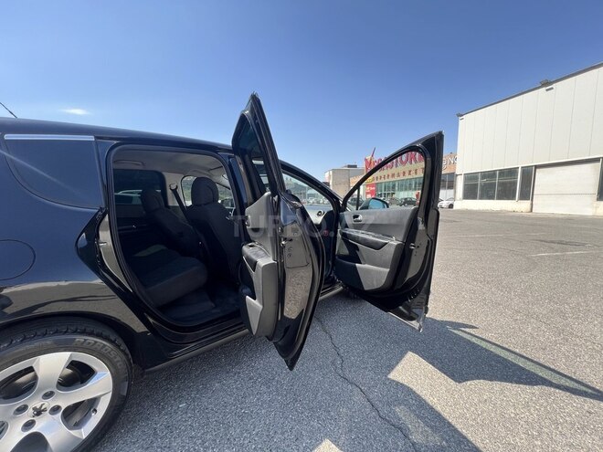 Peugeot 3008 2013, 175,234 km - 1.6 l - Bakı
