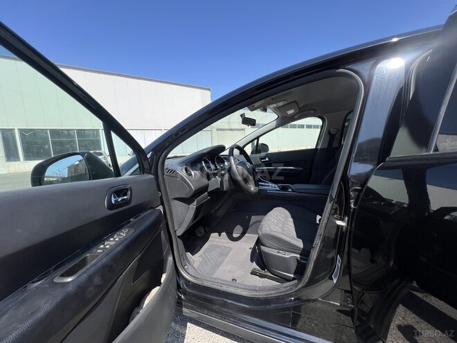 Peugeot 3008 2013, 175,234 km - 1.6 l - Bakı