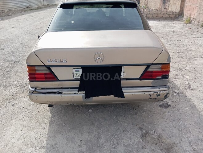 Mercedes E 220 1992, 500,000 km - 2.2 l - Bakı
