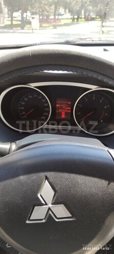 Mitsubishi Outlander 2010, 227,000 km - 3.0 l - Bakı