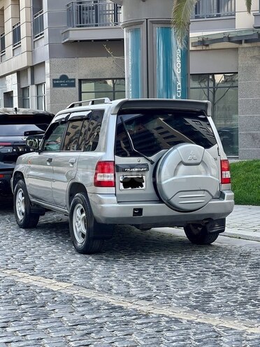 Mitsubishi Pajero io 1999, 232,207 km - 1.8 л - Bakı