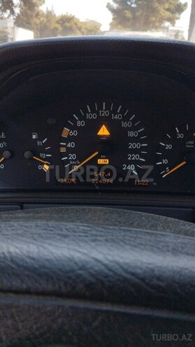 Mercedes E 240 1998, 224,050 km - 2.4 l - Bakı