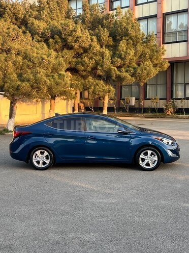 Hyundai Elantra 2015, 115,900 km - 1.8 l - Bakı