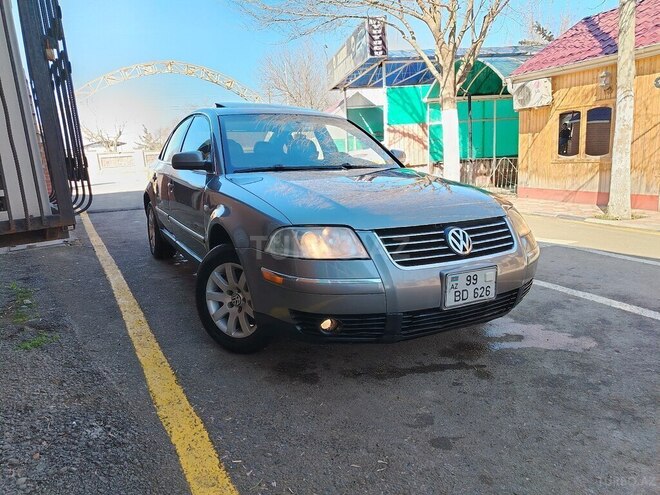 Volkswagen Passat 2003, 310,000 km - 1.8 l - Cəlilabad