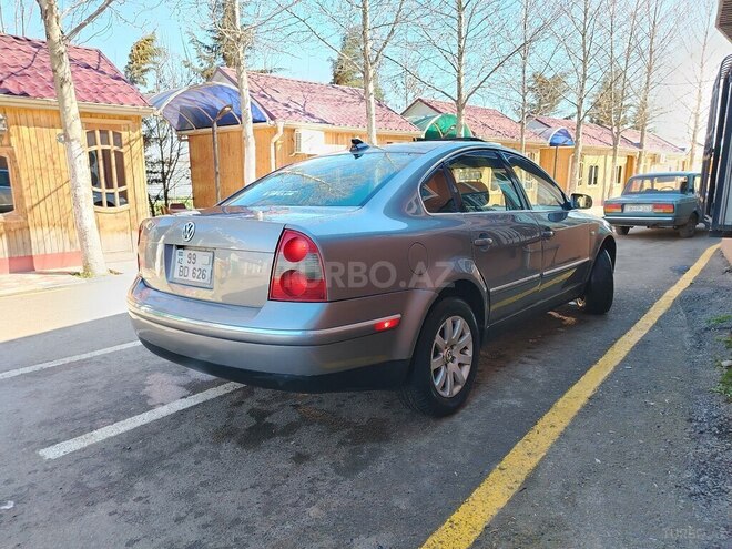 Volkswagen Passat 2003, 310,000 km - 1.8 l - Cəlilabad