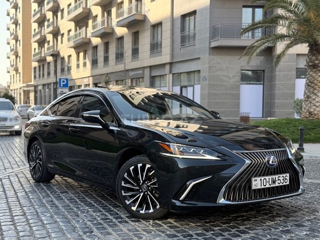 Lexus ES 300h 2020, 52,600 km - 2.5 l - Bakı