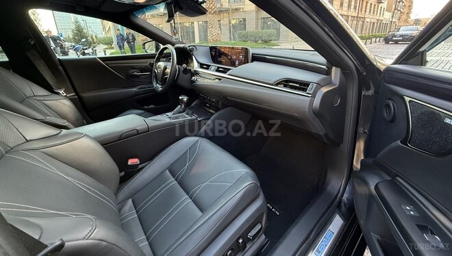 Lexus ES 300h 2020, 52,600 km - 2.5 l - Bakı