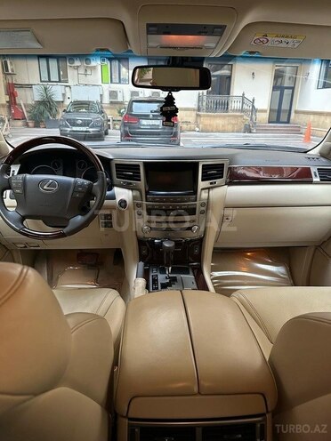 Lexus LX 570 2013, 132,000 km - 5.7 л - Bakı