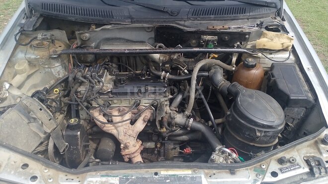 Renault Megane 1997, 100,000 km - 1.6 l - Bakı