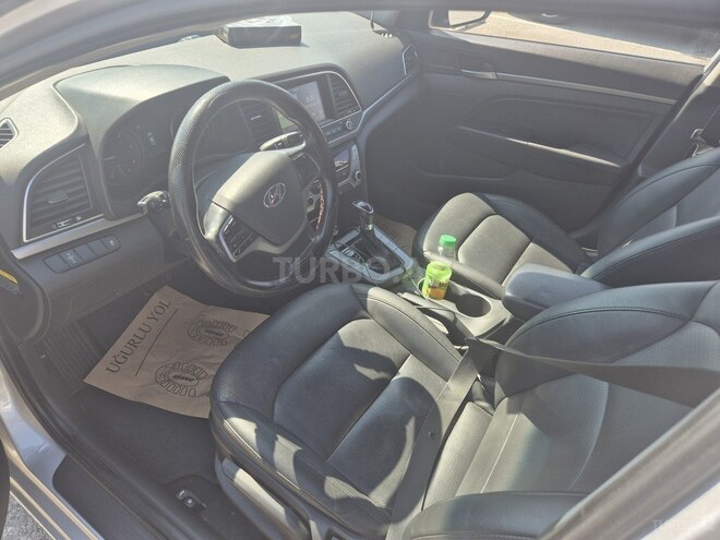 Hyundai Avante 2015, 271,000 km - 1.6 l - Bakı