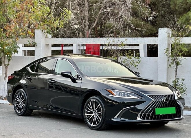Lexus ES 300h-4