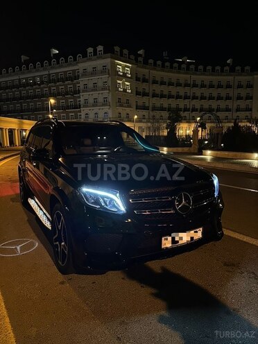 Mercedes GLS 400 4MATIC 2018, 58,000 km - 3.0 l - Bakı