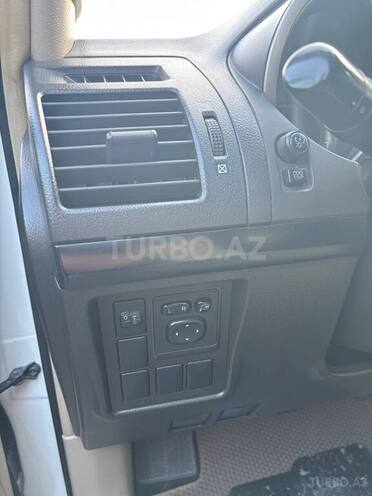 Toyota Land Cruiser Prado 2009, 160,000 km - 2.7 л - Qax