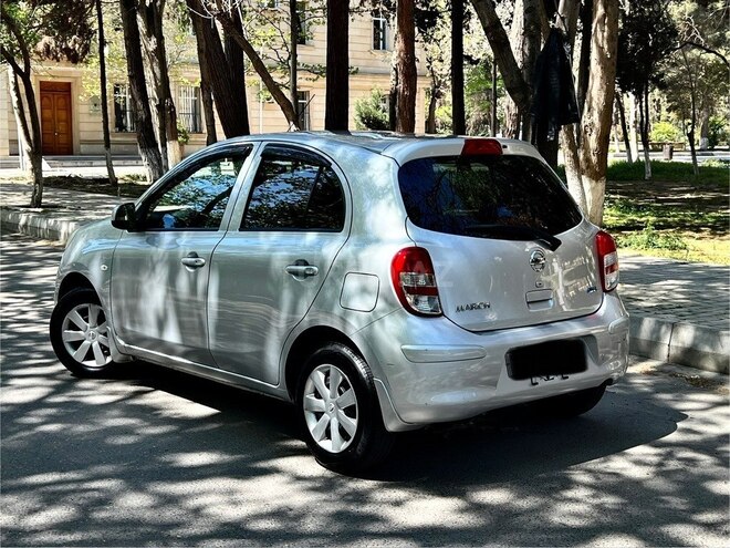 Nissan March 2011, 73,000 km - 1.2 l - Bakı