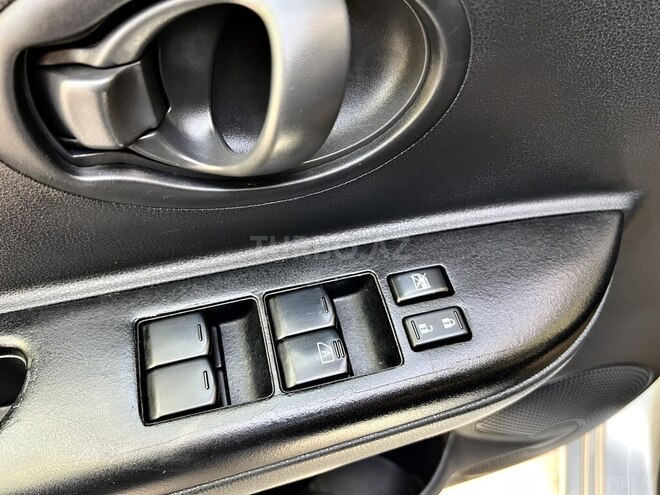 Nissan March 2011, 73,000 km - 1.2 l - Bakı