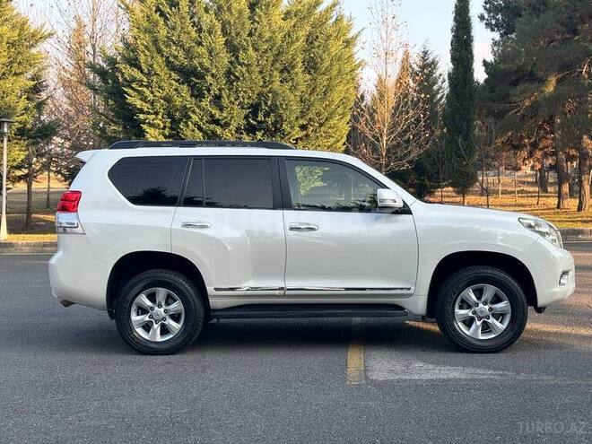 Toyota Land Cruiser Prado 2009, 160,000 km - 2.7 л - Qax