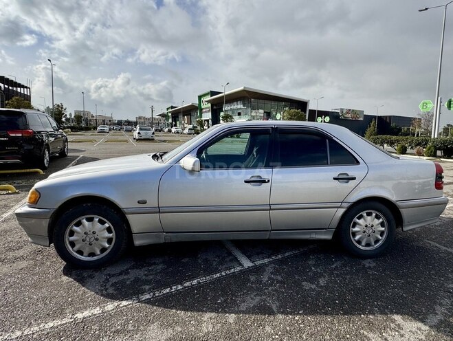 Mercedes C 220 d 1999, 390,000 km - 2.2 l - Bakı