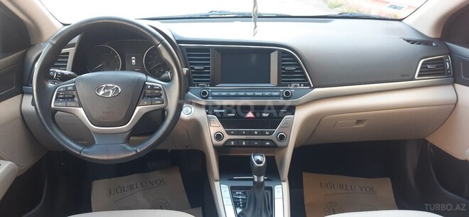 Hyundai Elantra 2016, 79,900 km - 2.0 л - Bakı