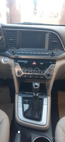 Hyundai Elantra 2016, 79,900 km - 2.0 л - Bakı
