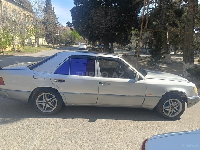 Mercedes E 250 1990, 600,000 km - 2.5 l - Sumqayıt
