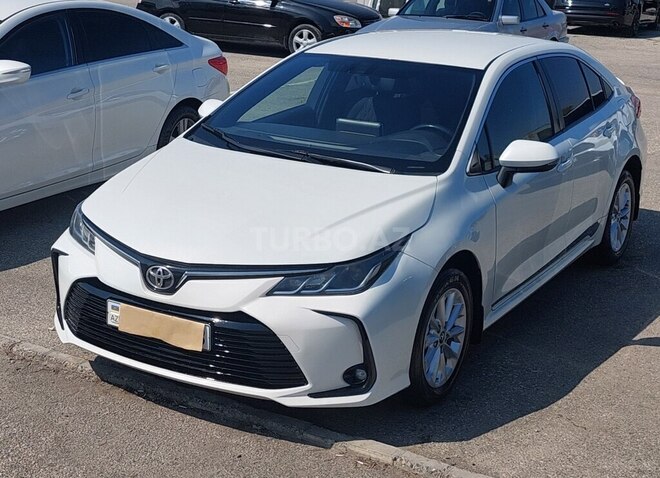Toyota Corolla 2019, 140,000 km - 1.6 l - Bakı
