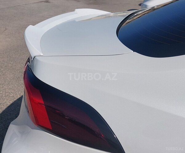 Toyota Corolla 2019, 140,000 km - 1.6 l - Bakı