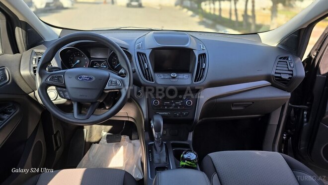 Ford Escape 2018, 139,000 km - 1.5 l - Bakı
