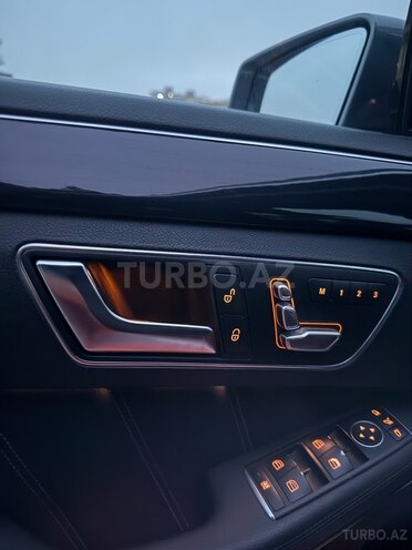 Mercedes E 220 d 2015, 160,000 km - 2.2 л - Bakı
