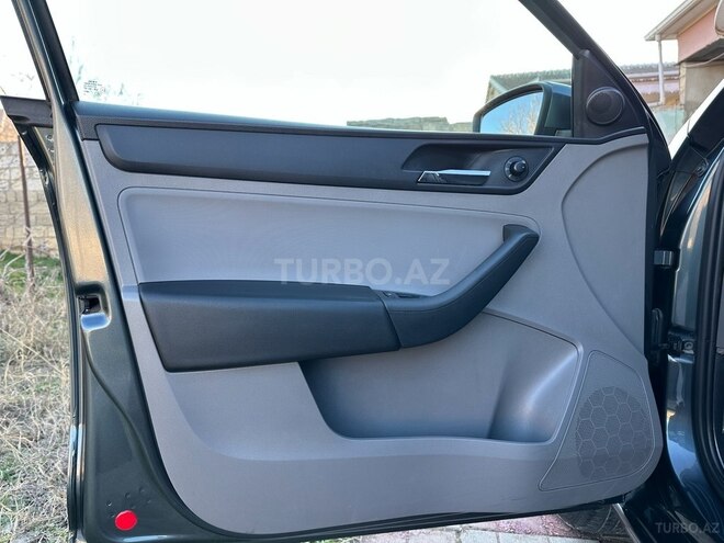 SEAT Toledo 2014, 225,000 km - 1.6 л - Xırdalan
