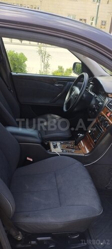 Mercedes E 220 d 2001, 467,500 km - 2.2 л - İmişli