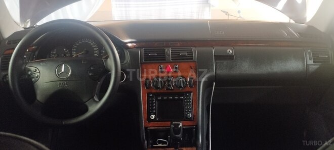 Mercedes E 220 d 2001, 467,500 km - 2.2 л - İmişli