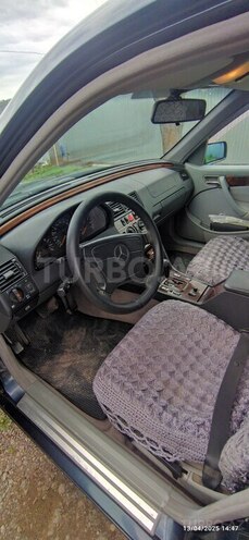 Mercedes C 180 1998, 369,126 km - 1.8 l - Tovuz