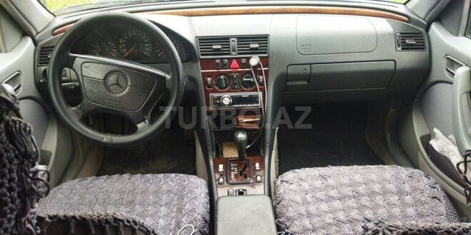 Mercedes C 180 1998, 369,126 km - 1.8 l - Tovuz